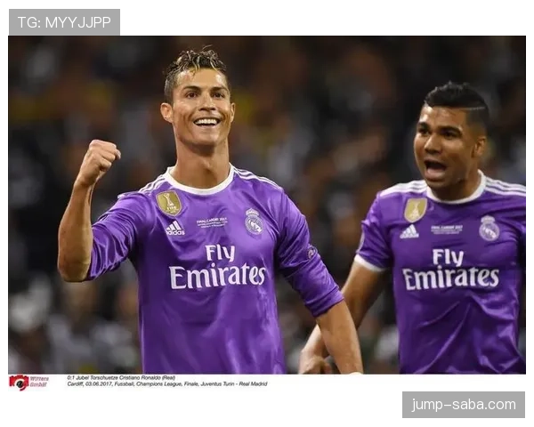 本泽马只会给C罗做球？解析其皇马时期战术角色与终结能力