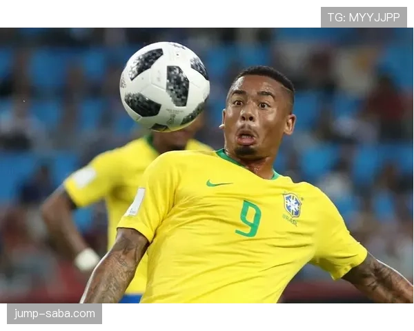 伊萨克与热苏斯：同为灵活型前锋，为何发展轨迹迥异？