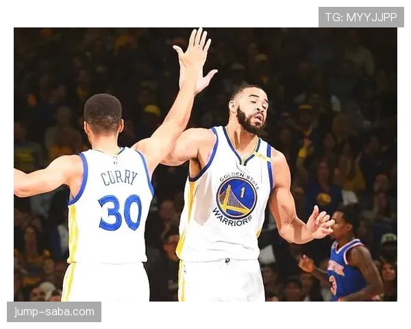 帕尔默与麦迪逊：前场组织核心的职能分化与战术价值解析