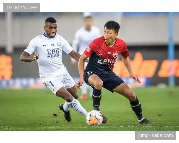 特里皮尔连续3场创造进攻威胁，边路传中能力成球队进攻支点